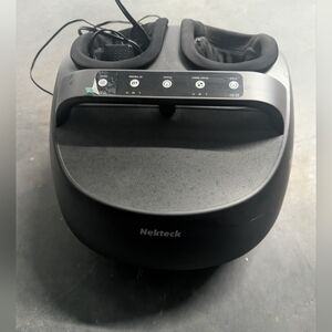 Nekteck Black Foot Massager